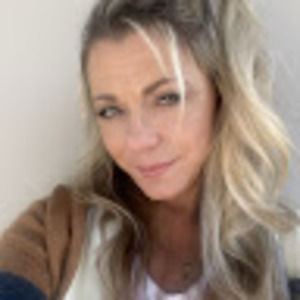Meet your Posher, Tonya